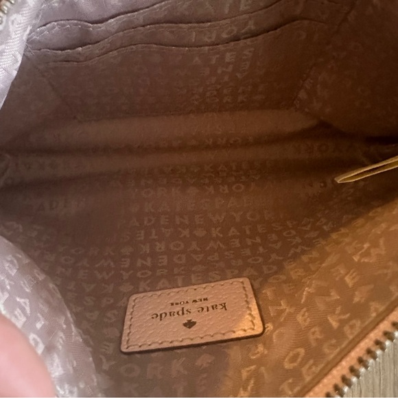 Kate Spade wristlet & Jewelry box ⭐️ - Picture 10 of 12